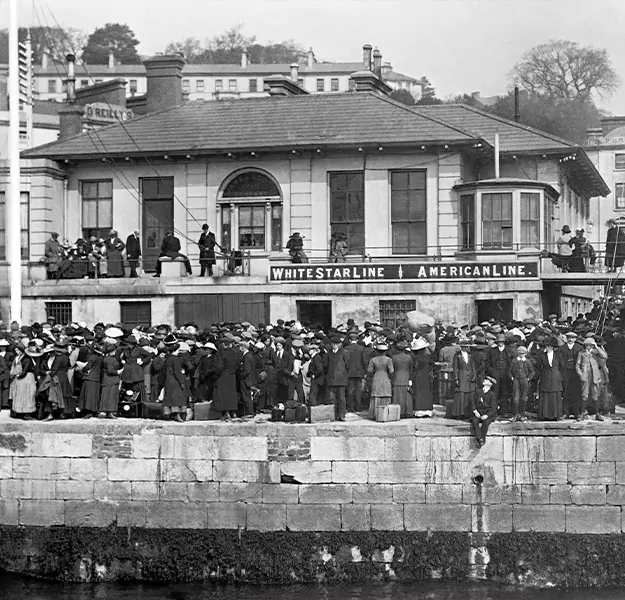 old photo of whitestarline building in cobh